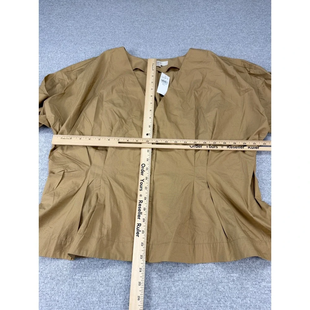 LOFT Women XXL Tan Khaki Cotton V-Neck Peplum Button Front Puff Sleeve Blouse